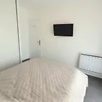 아파트 Neuf 1 Chambre, 4 Pers, 350m Jean De Monts, Calme, Foret, Commerces A Proximite - Fr-1-323-268 *